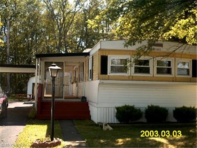 165 Rolling Park N, Massillon, OH 44647 photo 1