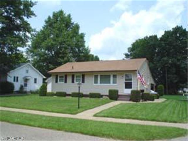 115 Buckeye St, Dover, OH 44622 photo 1