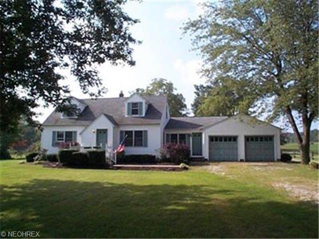 767 Beech St NE, Alliance, OH 44601 photo 1