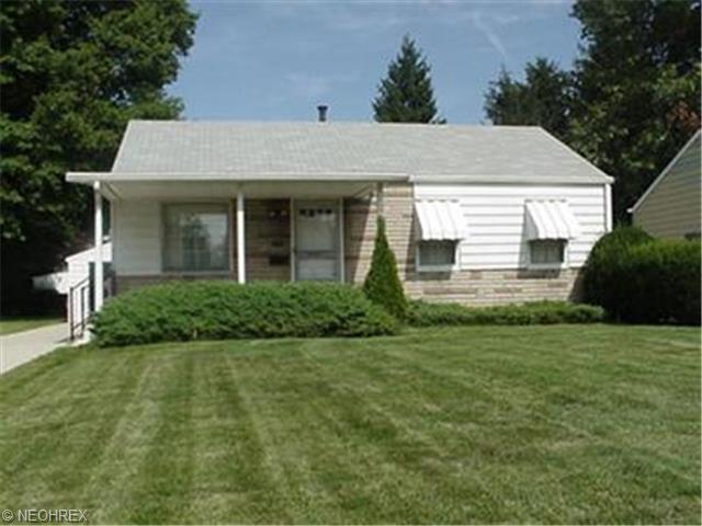 4013 Risher Rd, Youngstown, OH 44511 photo 1