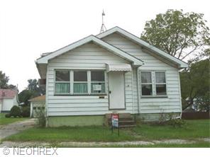 17 W Parkcliff Ave, Struthers, OH 44471 photo 1