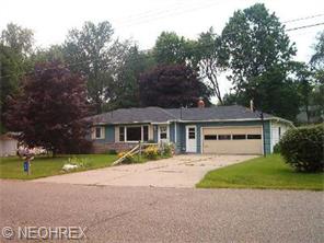 76 Lindsey Rd, Munroe Falls, OH 44262 photo 1