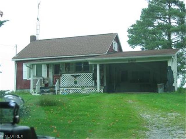 26490 Hartley Rd, Beloit, OH 44609 photo 1