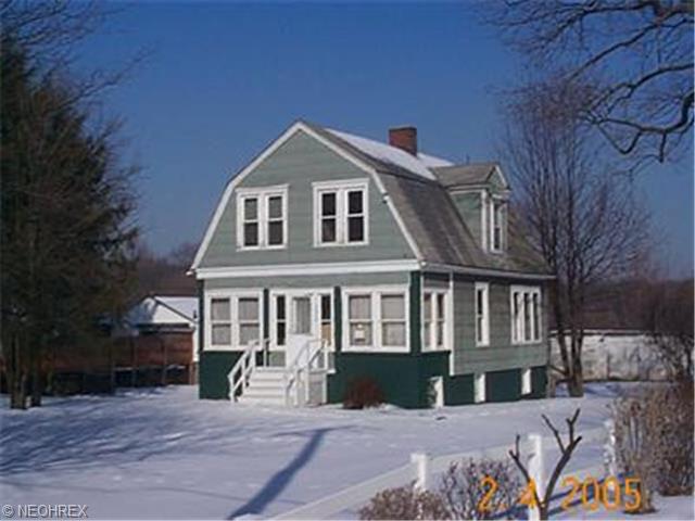 3259 Lincoln St E, Canton, OH 44707 photo 1