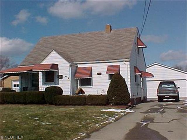 139 Renee Dr, Struthers, OH 44471 photo 1