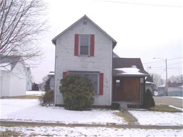 410 W 7th St, Dover, OH 44622 photo 1