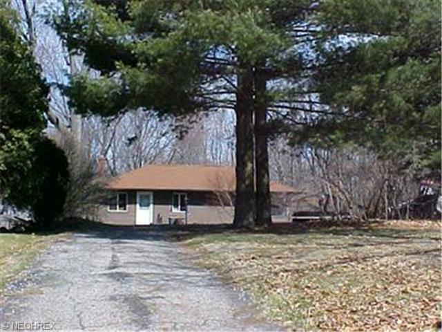 3195 E Waterloo Rd, Akron, OH 44312 photo 1