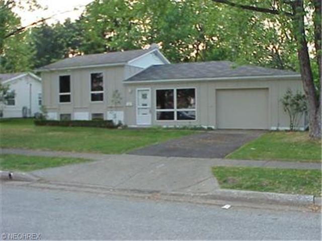 2229 Santom Rd, Stow, OH 44224 photo 1