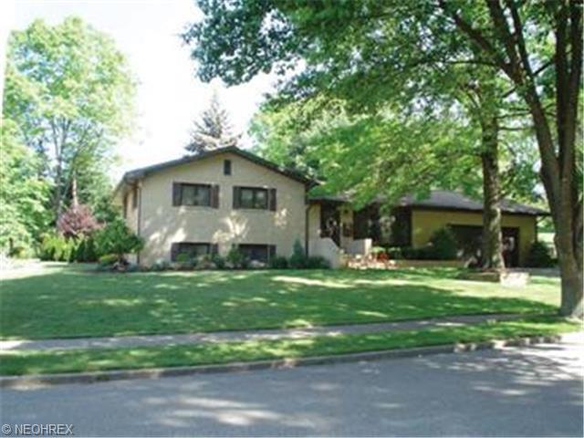 843 E 5th St, Dover, OH 44622 photo 1