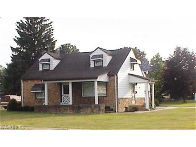 957 Fifth St, Struthers, OH 44471 photo 1