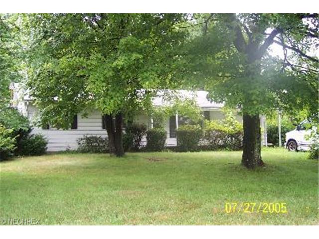 2136 S Jacoby Rd, Akron, OH 44321 photo 1