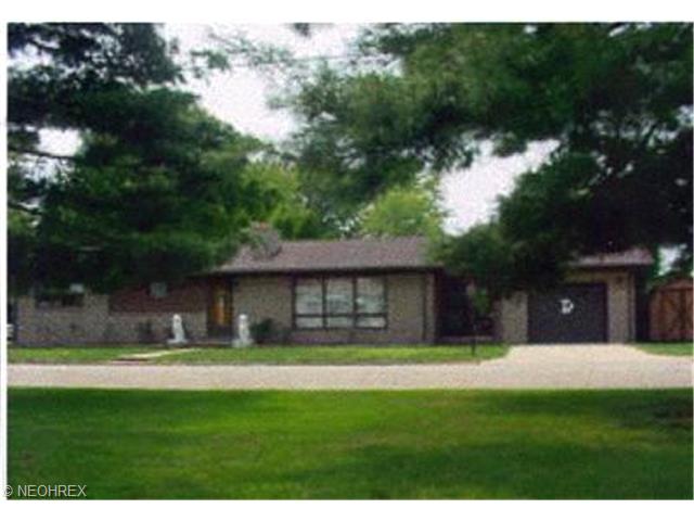 522 Lenora Ave, Dover, OH 44622 photo 1