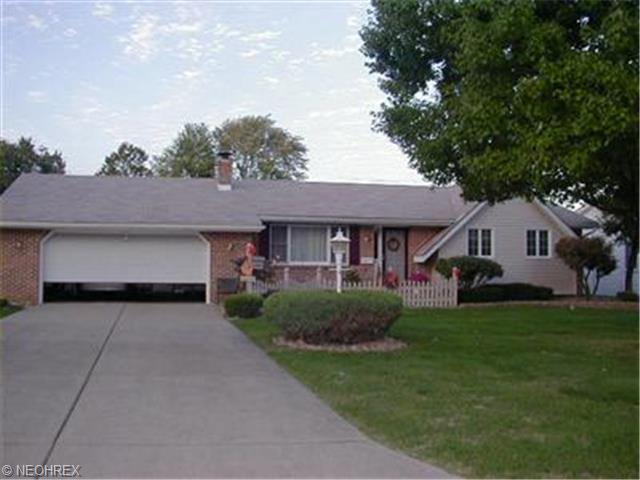 146 Rocky Ledge Dr, Struthers, OH 44471 photo 1