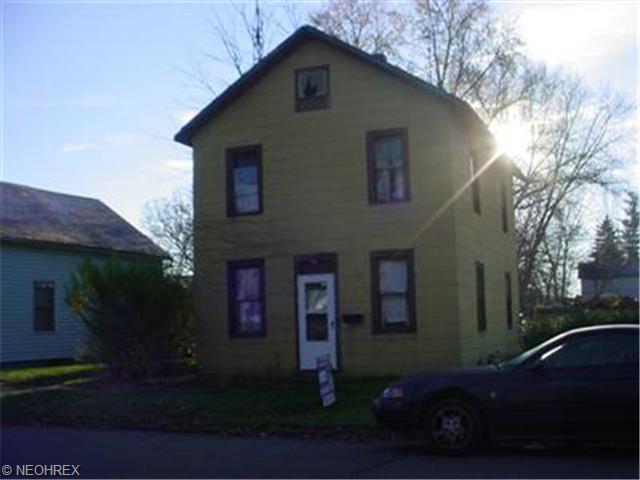 218 E 4th St, Dover, OH 44622 photo 1