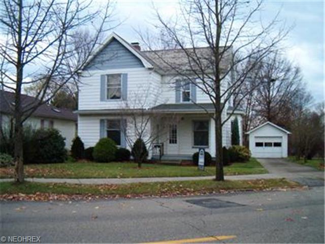 1008 E Front St, Dover, OH 44622 photo 1