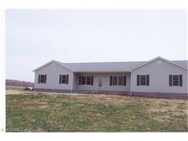 8358 Nichols Rd, Windham, OH 44288 photo 1