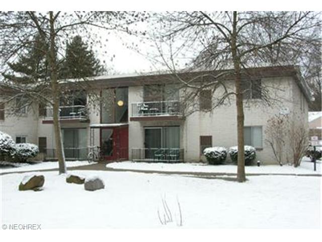 416 Fleeter Ct, Kent, OH 44240 photo 1