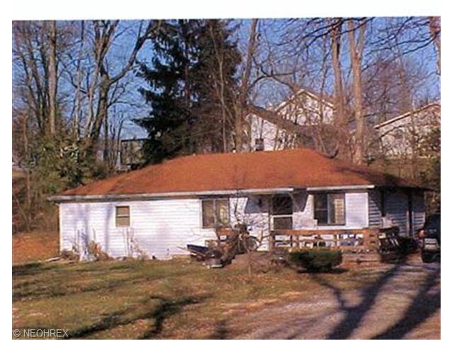 313 W 13th St, Dover, OH 44622 photo 1