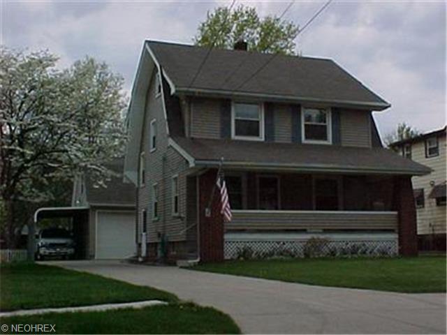 136 Como St, Struthers, OH 44471 photo 1