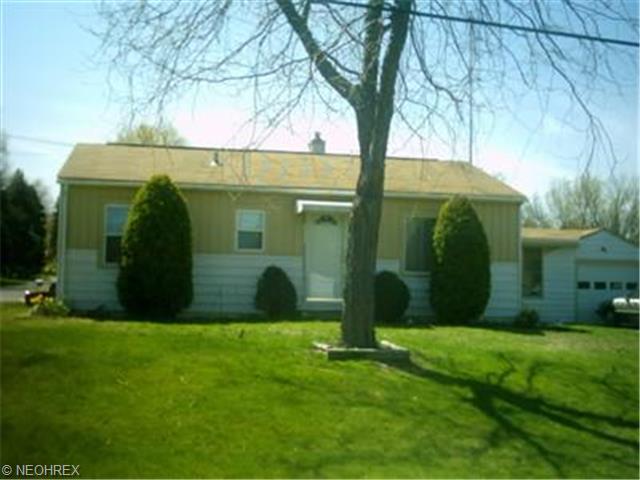 822 Garson Dr, Akron, OH 44319 photo 1