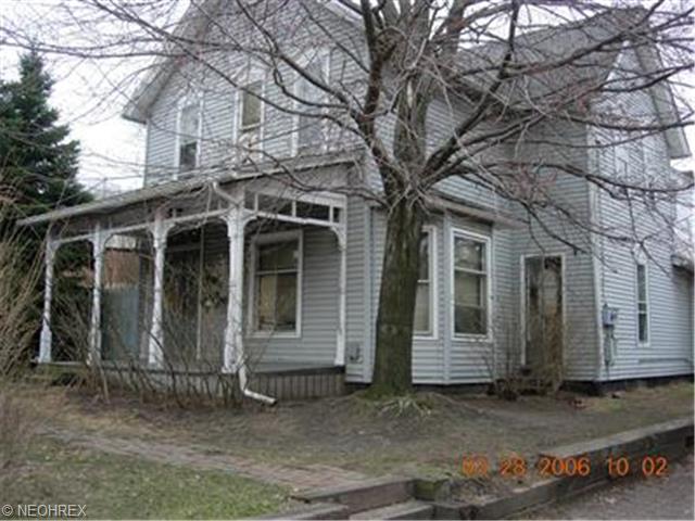 73 S Maple St, Akron, OH 44302 photo 1
