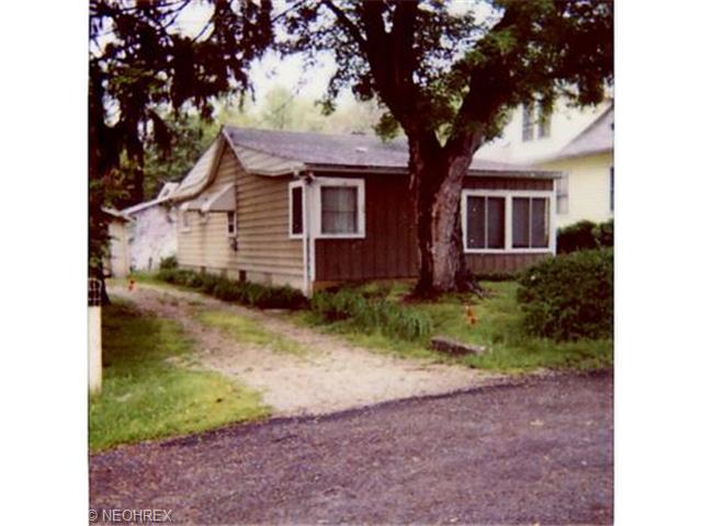 892 Anchor Dr, Akron, OH 44319 photo 1