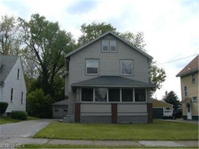 69 Euclid Ave, Struthers, OH 44471 photo 1