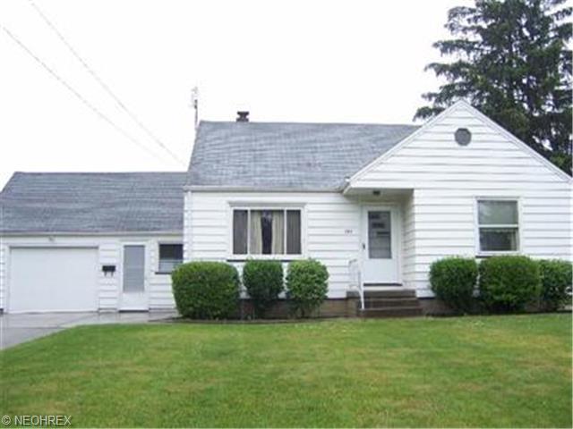 245 Omar St, Struthers, OH 44471 photo 1