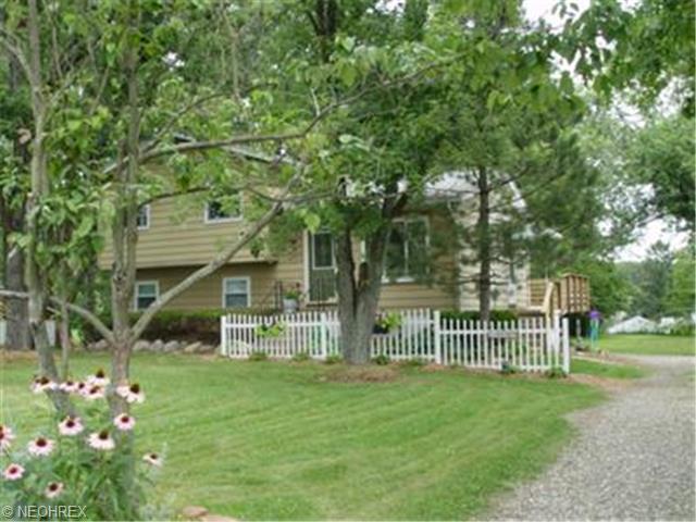 4087 Pardee Rd, Stow, OH 44224 photo 1