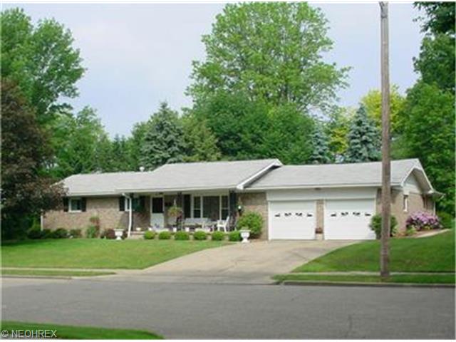 835 E 5th St, Dover, OH 44622 photo 1