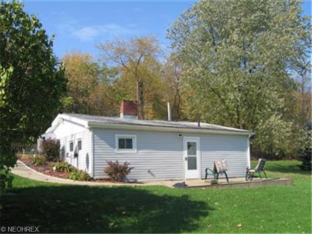 3412 End Ave SE, Canton, OH 44707 photo 1