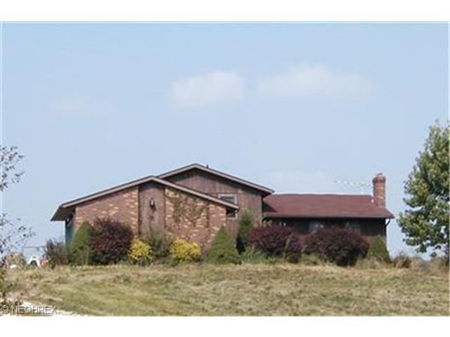 4301 Wilkes Rd, Rootstown, OH 44272 photo 1