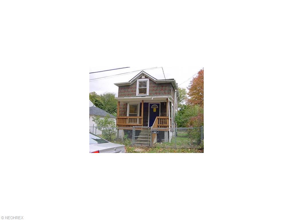 421 Evers St, Akron, OH 44310 photo 1
