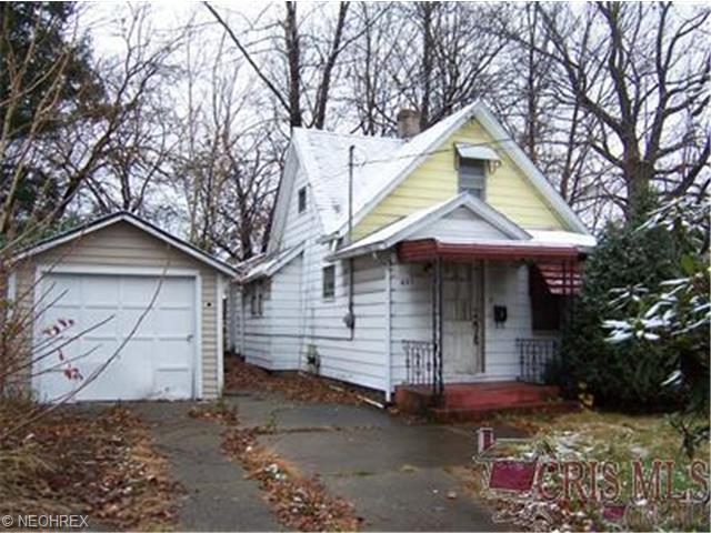 433 Bacon Ave, Akron, OH 44320 photo 1