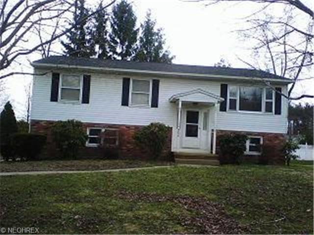 560 Summit St, Doylestown, OH 44230 photo 1