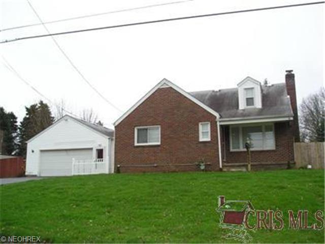 3225 Ruby Ave NW, Massillon, OH 44647 photo 1