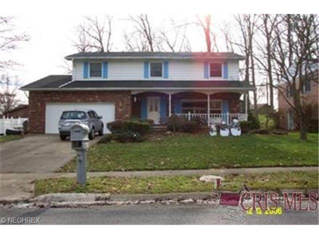 490 Treeside Dr, Stow, OH 44224 photo 1
