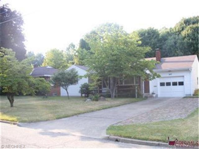 147 Grimm Heights Ave, Struthers, OH 44471 photo 1