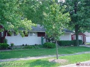 944 Fox Rd, Akron, OH 44320 photo 1