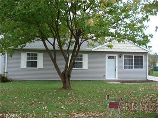 9865 Short Dr, Windham, OH 44288 photo 1