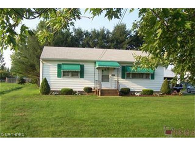 9881 E Center St, Windham, OH 44288 photo 1