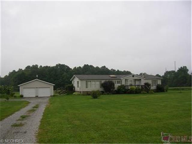 9118 Bryant Rd, Windham, OH 44288 photo 1