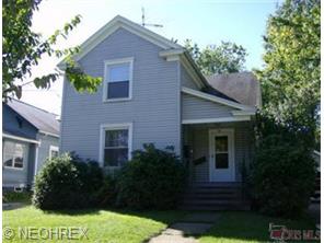 208 E Crain Ave, Kent, OH 44240 photo 1