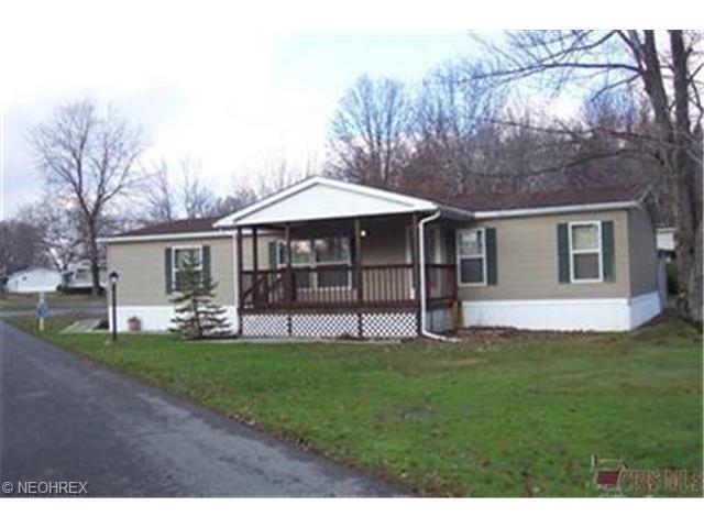 46 S Outer Dr, Vienna, OH 44473 photo 1