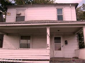 257 E Voris St, Akron, OH 44311 photo 1