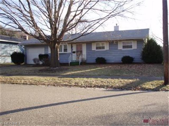 207 S Fairview Ave, Dover, OH 44622 photo 1