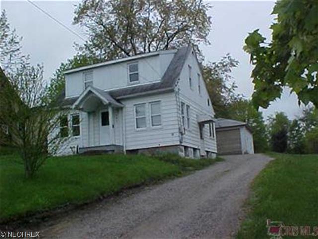 357 State St, Wadsworth, OH 44281 photo 1