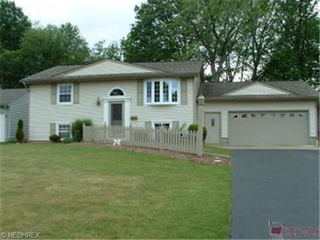 491 10th St, Struthers, OH 44471 photo 1