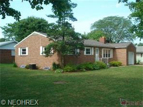 636 E Shafer Ave, Dover, OH 44622 photo 1