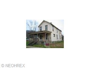236 Mccrea Ave, Dennison, OH 44621 photo 1